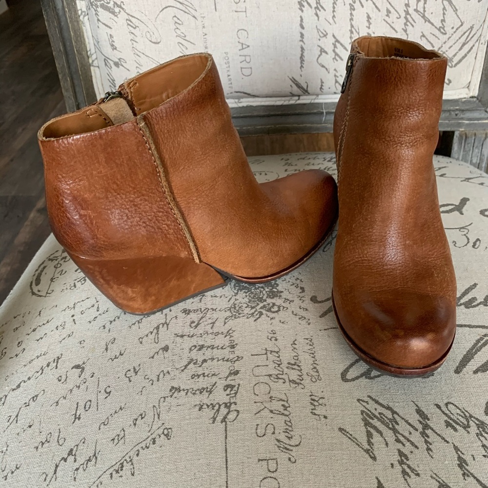 Kirk Ease Wedges